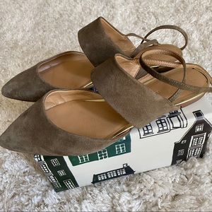 Banana Republic Ankle Trap Ballet Flats